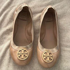 Tory Burch nude flats